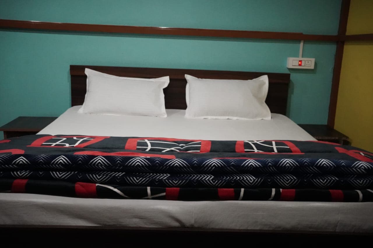 Dhami Hotel Gallery Image 0
